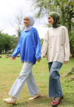 Load image into Gallery viewer, Areea Flower Knitwear (Oatmeal Green)