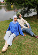 Load image into Gallery viewer, Areea Flower Knitwear (Oatmeal Green)