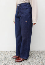 Load image into Gallery viewer, Xena Wide Jeans (Dark Blue)