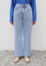 Load image into Gallery viewer, Xena Wide Jeans (Light Blue)
