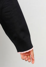 Load image into Gallery viewer, Areea Flower Knitwear (Black Maroon)