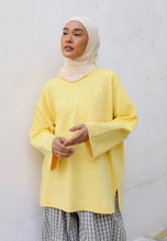Load image into Gallery viewer, Zen Boxy T-Shirt (Pastel Yellow)