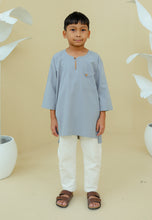 Load image into Gallery viewer, Kerabat Kurta Boy (Silver)