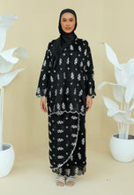 Load image into Gallery viewer, Ikatan Kurung (Black)