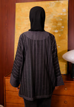 Load image into Gallery viewer, Bazla Reversible Top (Black)
