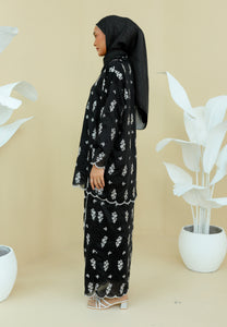 Ikatan Kurung (Black)