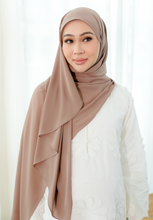 Load image into Gallery viewer, Teduh Halfmoon Chiffon Shawl (Mocha)