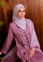 Load image into Gallery viewer, Teduh Halfmoon Chiffon Shawl (Soft Lilac)