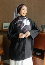 Load image into Gallery viewer, Senna Linen Top (Black)