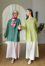 Load image into Gallery viewer, Senna Linen Top (Lime Green)