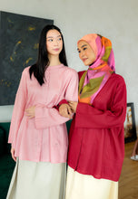Load image into Gallery viewer, Senna Linen Top (Red Chili)