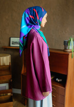 Load image into Gallery viewer, Senna Linen Top (Grape)