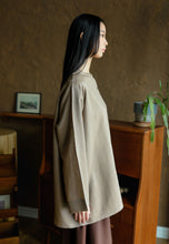 Load image into Gallery viewer, Senna Linen Top (Smokey Taupe)