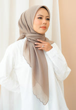 Load image into Gallery viewer, Sulaman Bawal Cotton (Taupe)