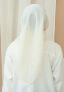 Sulaman Bawal Cotton (Off White)