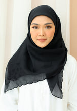 Load image into Gallery viewer, Sulaman Bawal Cotton (Black)