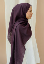 Load image into Gallery viewer, Sulaman Shawl Cotton (Grape)