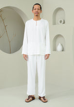 Load image into Gallery viewer, Baju Melayu Embun Men (White)