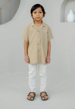 Load image into Gallery viewer, Shirt Boy (Nude Brown)