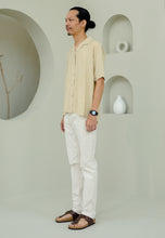 Load image into Gallery viewer, Shirt Men (Light Brown)