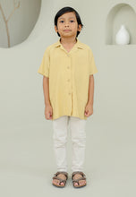 Load image into Gallery viewer, Shirt Boy (Yellow)