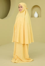 Load image into Gallery viewer, Maaiyah Telekung Girl (Yellow)