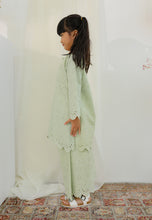Load image into Gallery viewer, Iris Girl (Mint Green)