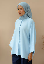 Load image into Gallery viewer, Arfa Boxy Top ( Baby Blue )