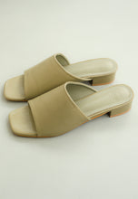 Load image into Gallery viewer, Amber Panel Mules (Light Olive)
