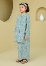 Load image into Gallery viewer, Indah Girl (Earth Green)